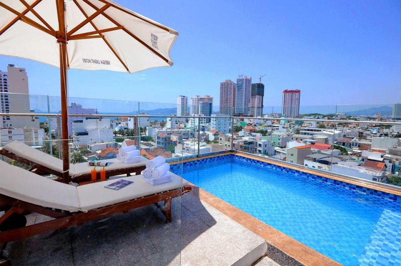 Mega Light Hotel Nha Trang Kültér fotó