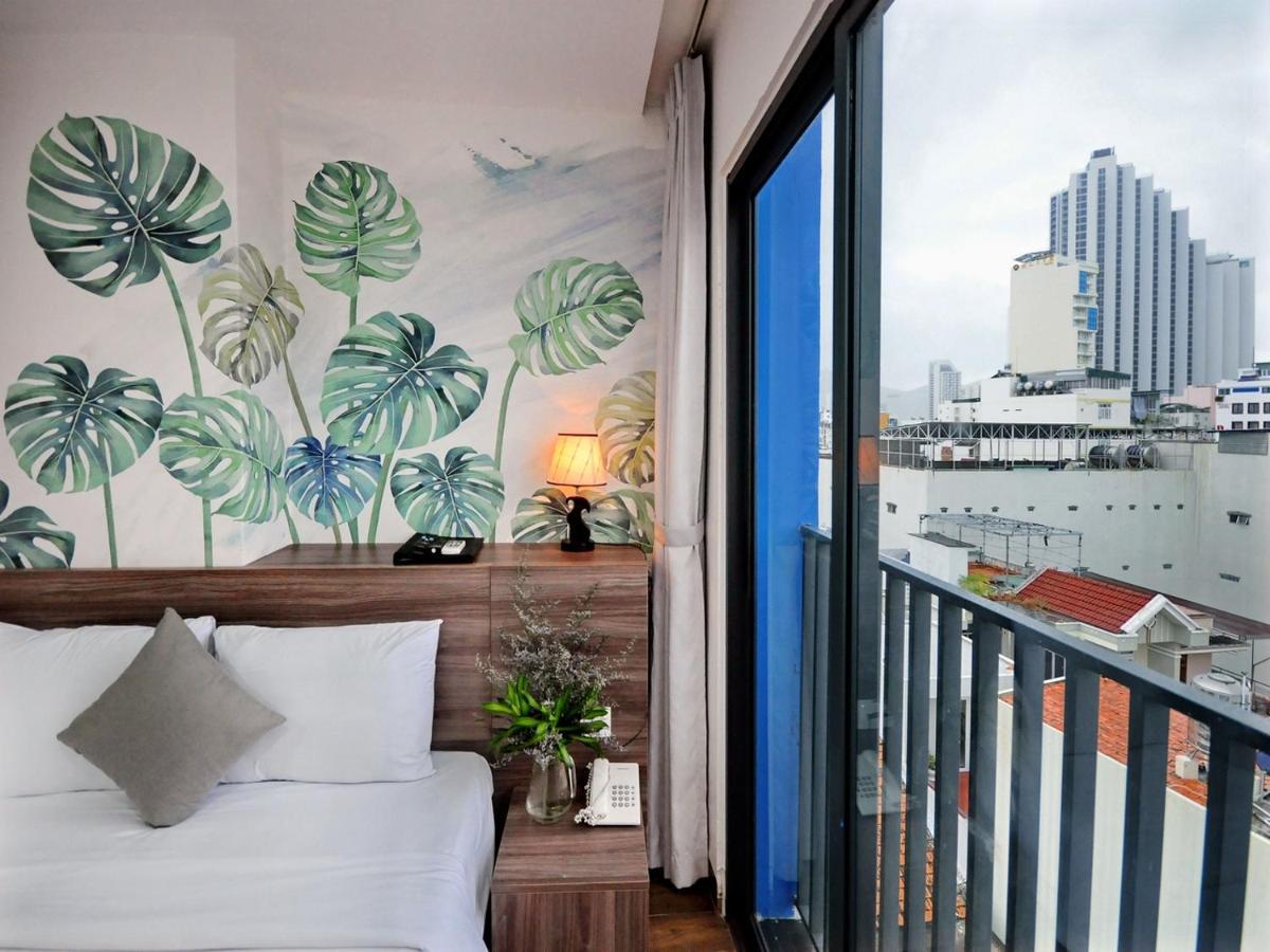 Mega Light Hotel Nha Trang Kültér fotó