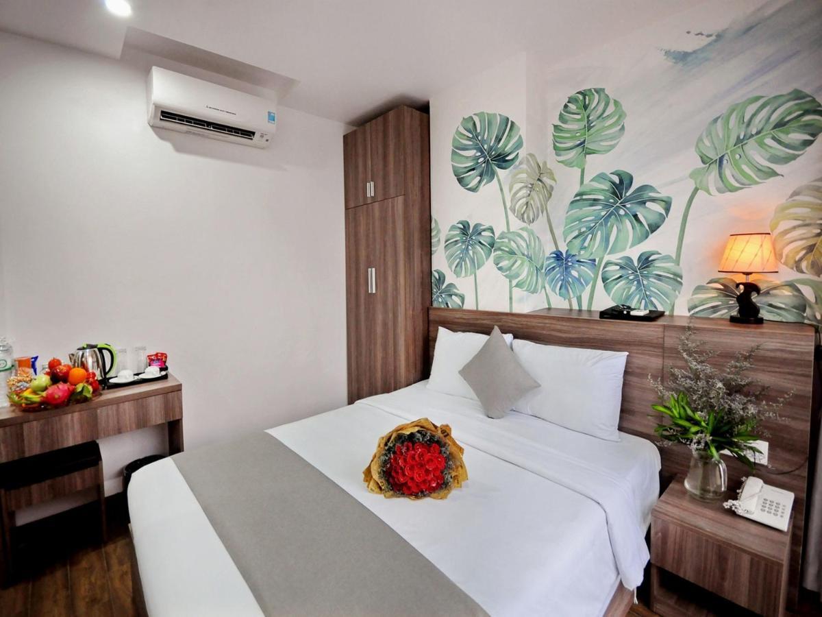 Mega Light Hotel Nha Trang Kültér fotó