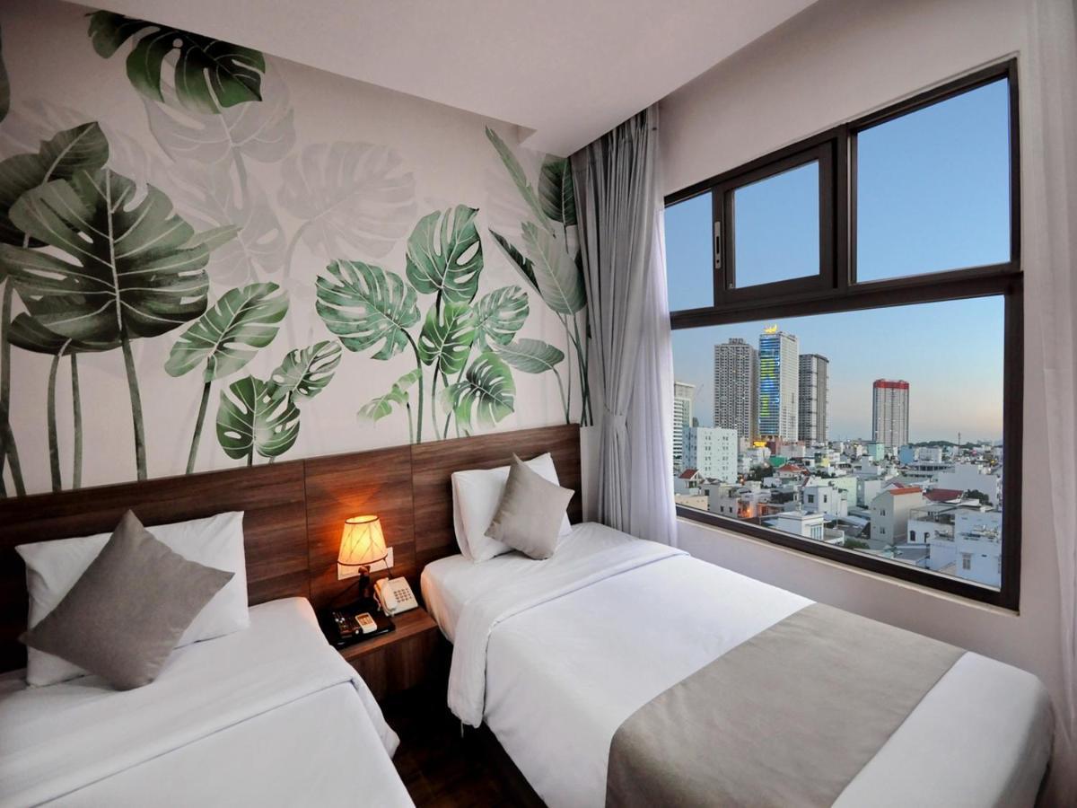 Mega Light Hotel Nha Trang Kültér fotó