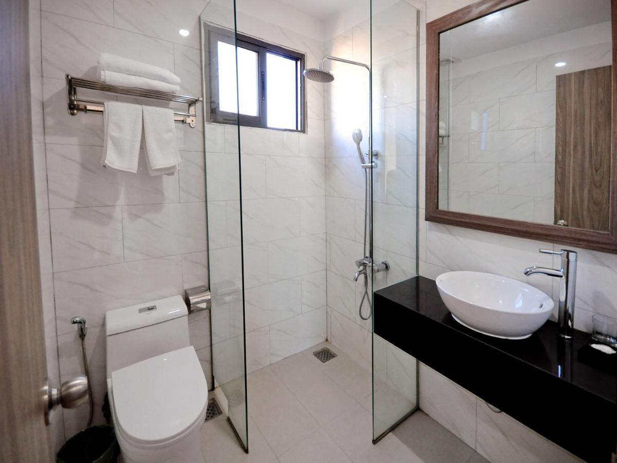 Mega Light Hotel Nha Trang Kültér fotó